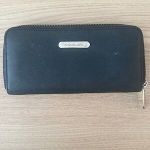 Michael Kors Black Zip Around Wallet